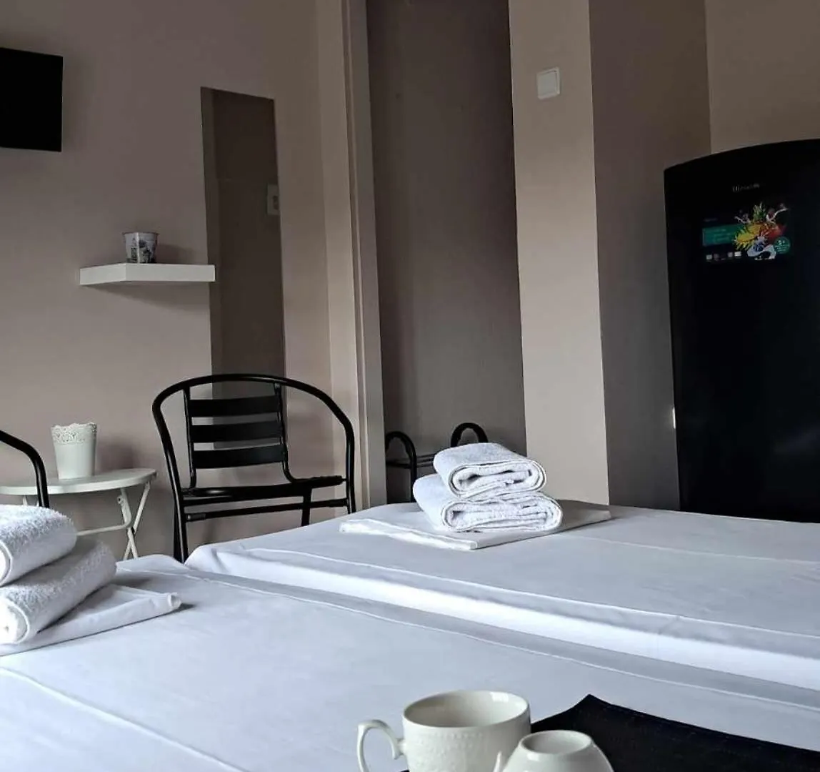 Hotel de apartamente Meerithic Rokka Rooms Vourvourou